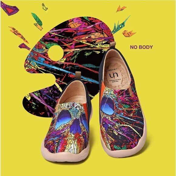 UIN Women's Canvas Art Painted Comfort Soft Walking Shoes (No Body) - Picture 1 of 8
